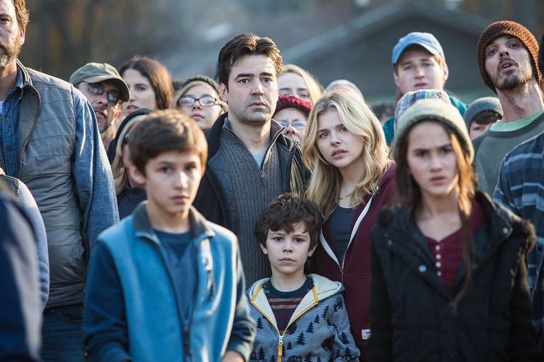 Ron Livingston, center left, and Chloë Grace Moretz, center right, and Zackary Arthur, below center, star in Columbia Pictures' "The 5th Wave."