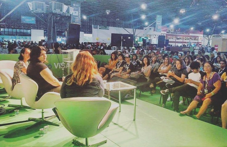 Cyberbullying e violência contra mulheres na cultura pop e nos games na Campus Party Brasil 2016