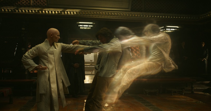 Marvel's DOCTOR STRANGE..L to R: The Ancient One (Tilda Swinton) and Doctor Stephen Strange (Benedict Cumberbatch)..Photo Credit: Film Frame ..©2016 Marvel. All Rights Reserved.