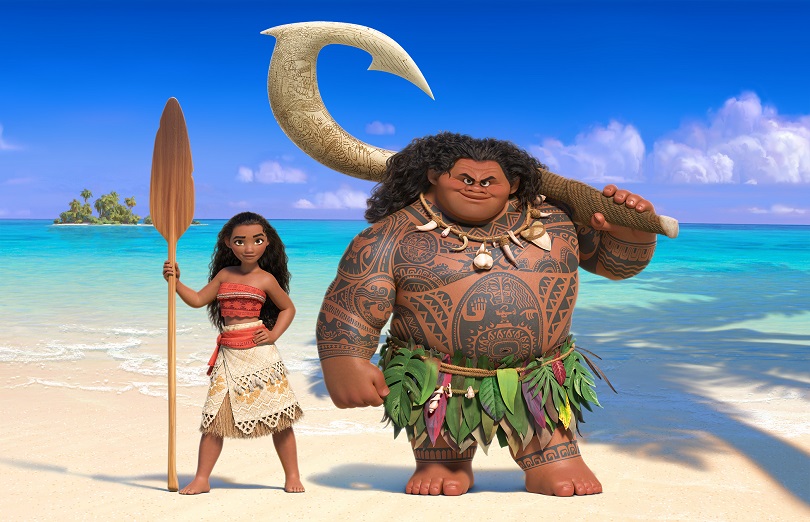 Enquanto Maui precisa de seu anzol mágico para ter poderes, Moana tem tudo que precisa em seu coração. (Foto: Disney)