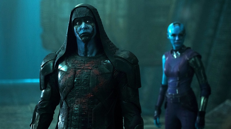 A bordo da nave Dark Aster, Ronan planeja roubar a Joia do Infinito com a ajuda de Nebulosa e Korath (Djimon Hounsou, de Diamante de Sangue). (Foto: Marvel)