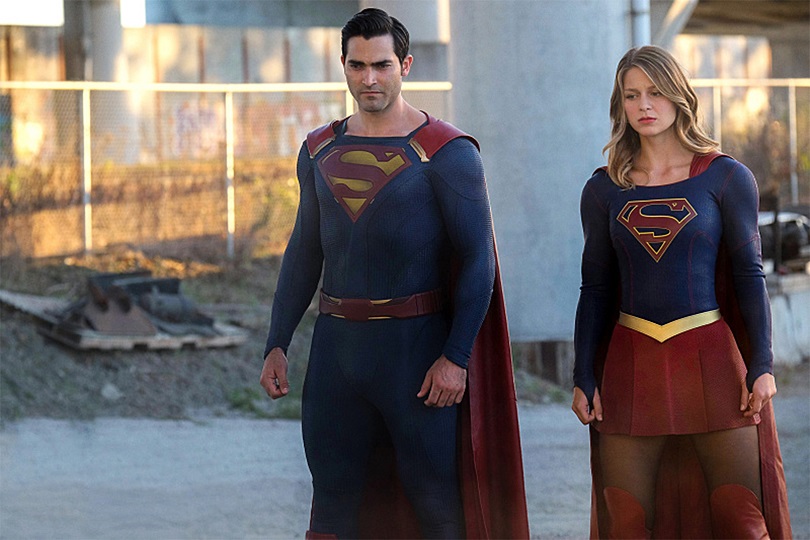 Em Nevertheless, She Persisted, Supergirl derrota Superman num confronto épico. (Foto: Robert Falconer/The CW)